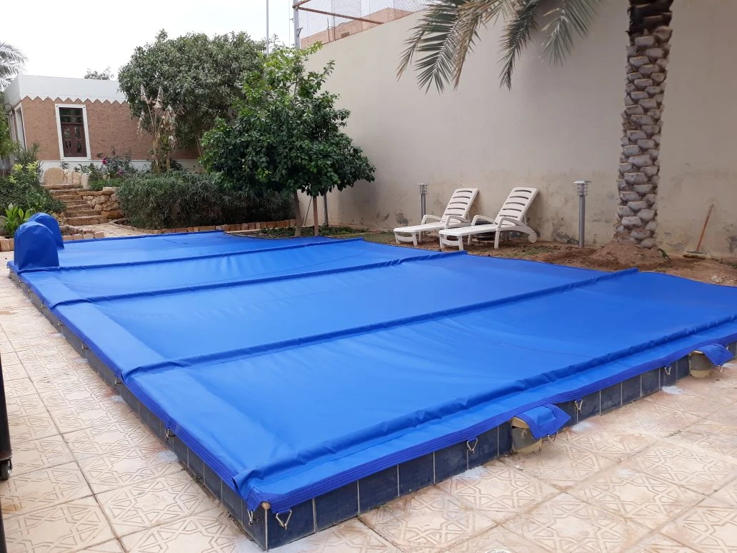 مظلات واغطية المسابح